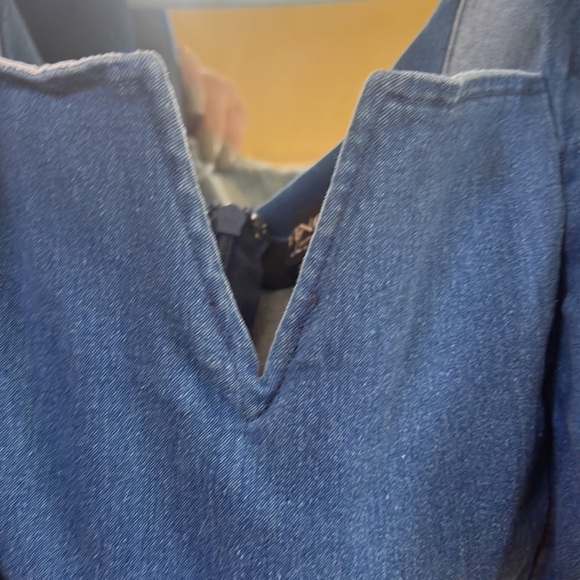 Denim flutter sleeve jumpsuit - Picture 3 of 4